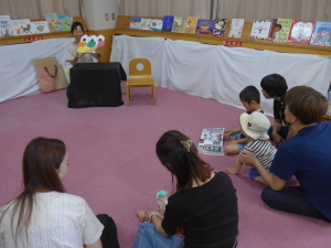 親子で楽しむおはなし会