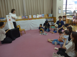 親子で楽しむおはなし会