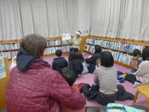 親子で楽しむお話会