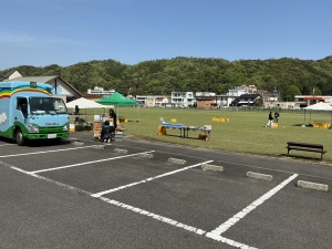 ゴロン