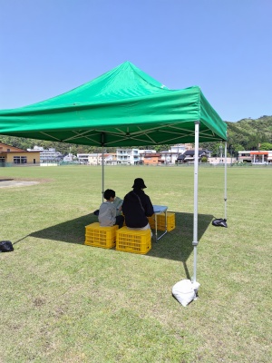ゴロン