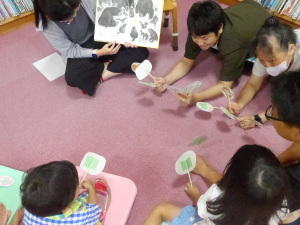 親子で楽しむおはなし会