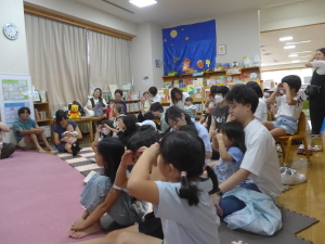親子で楽しむおはなし会