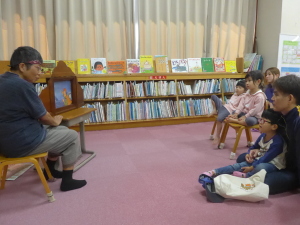 親子で楽しむお話会
